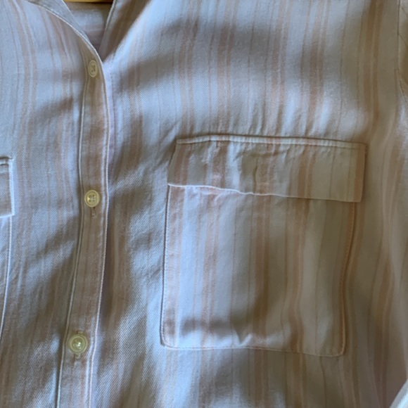 Loft button down in pink striped🌸 - Picture 8 of 10